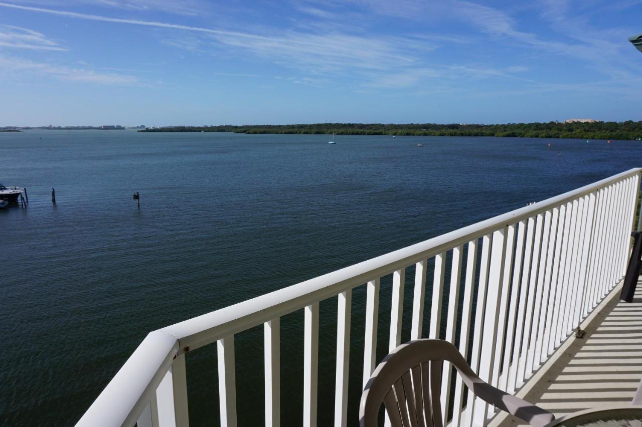 Boca Ciega Resort By Travel Resort Services St. Petersburg Exterior photo