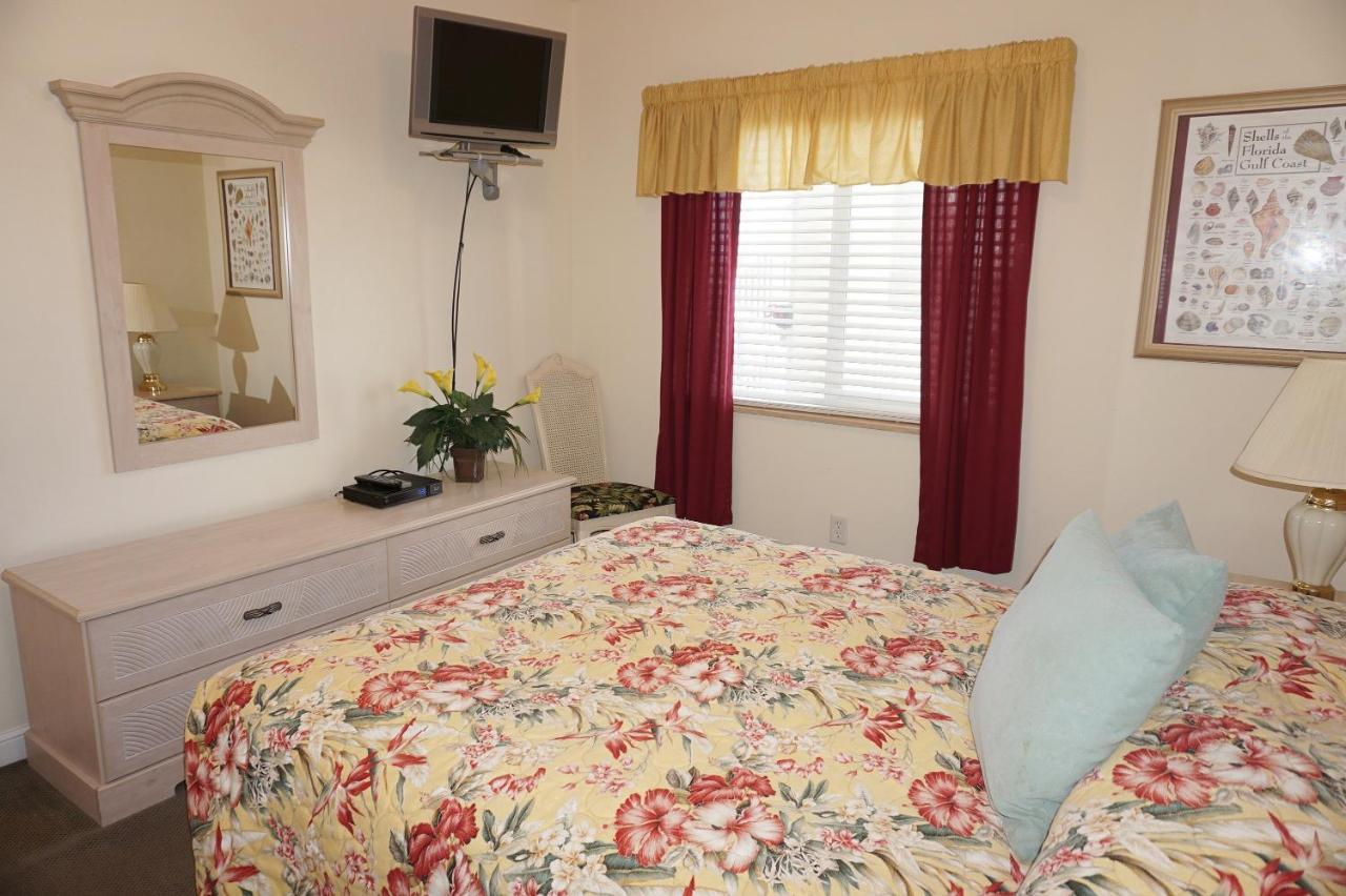 Boca Ciega Resort By Travel Resort Services St. Petersburg Exterior photo